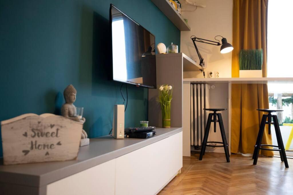 Victoria Avenue Apartament *