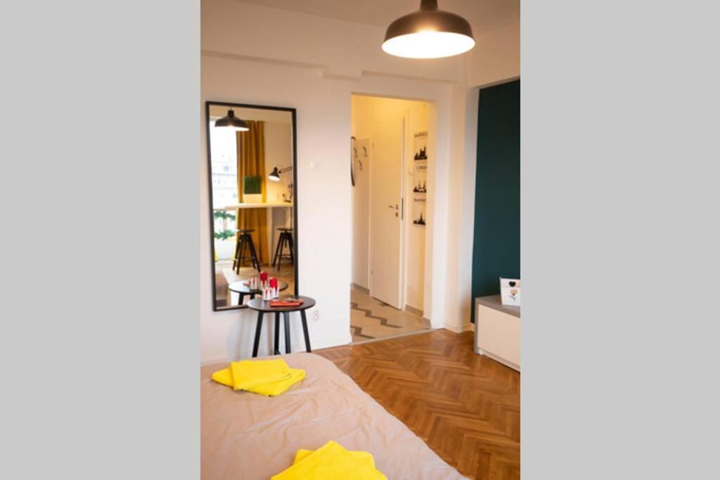 Apartment Victoria Avenue *